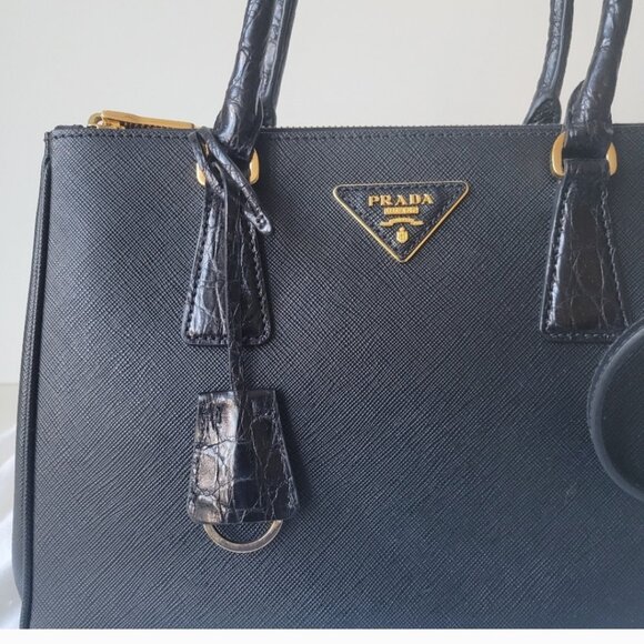PRADA Crocodile Galleria Saffiano Leather Black Bag - Picture 5 of 16